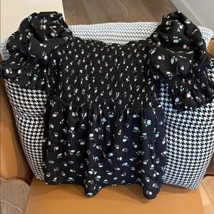 Floral Black Blouse